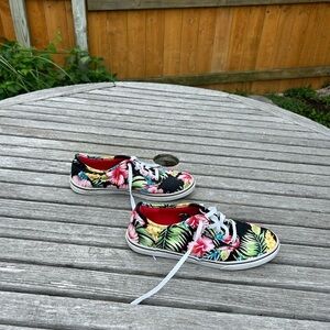 VANS Classic Lo Skate Sneakers Hawaiian‎ Floral Shoes Women’s 8.5